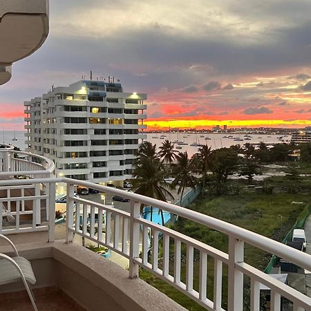 Simpson Bay Suites Dış mekan fotoğraf
